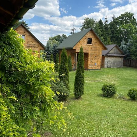 Roztoczanskie Chatki Villa Kaczorki Exterior photo